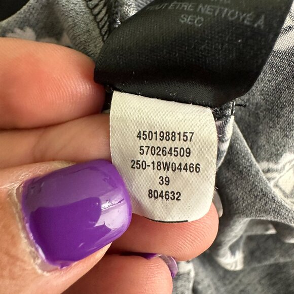 2/$30 White House Black Market Medallion Print Romper Black Sienna XL #A0693 - Picture 6 of 8